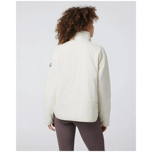 Vuori Women's Off-White Puffer Jacket - Picture 3 of 12